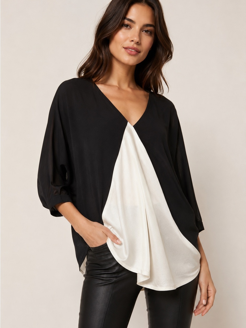 Alice + Olivia Silk Colorblock Dolman Sleeve Blouse asymmetrical Hem black white